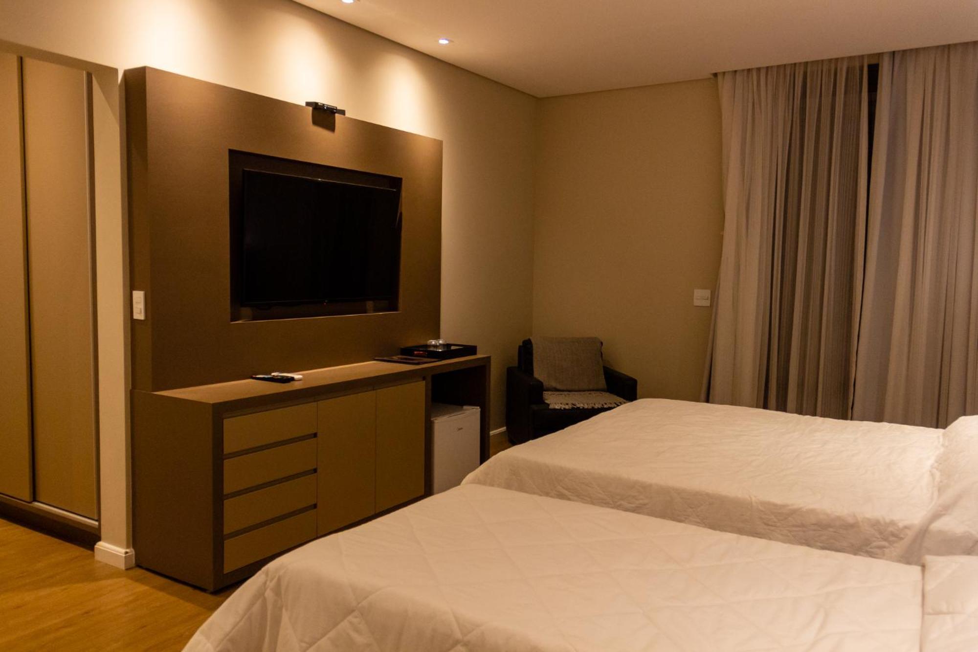 Hotel Chales Capitanias Águas de Lindóia Eksteriør bilde